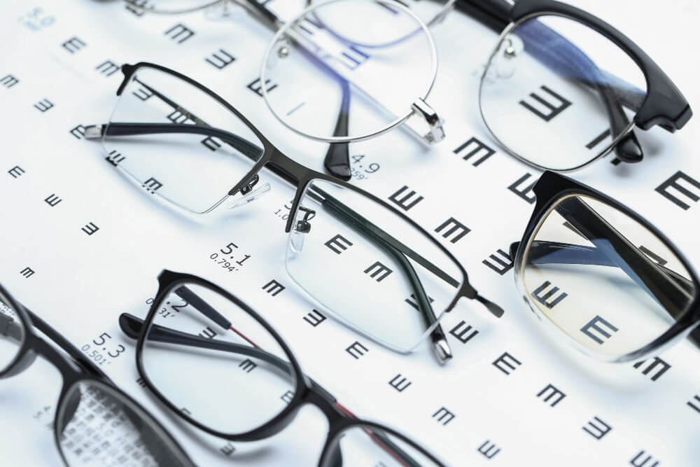 glasses-eye-chart-white-background-1